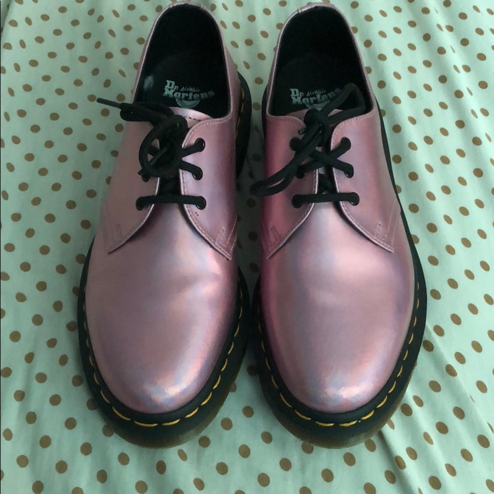 NWOT Doc Martens (metallic pink)